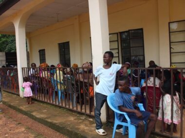 Diabetes_Clinic9 People sitting out waiting for diabetes screening
